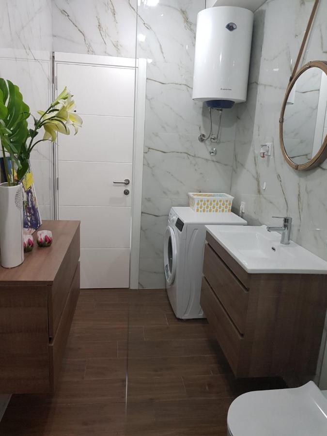 Modern Apartment Doris Kotor Ngoại thất bức ảnh