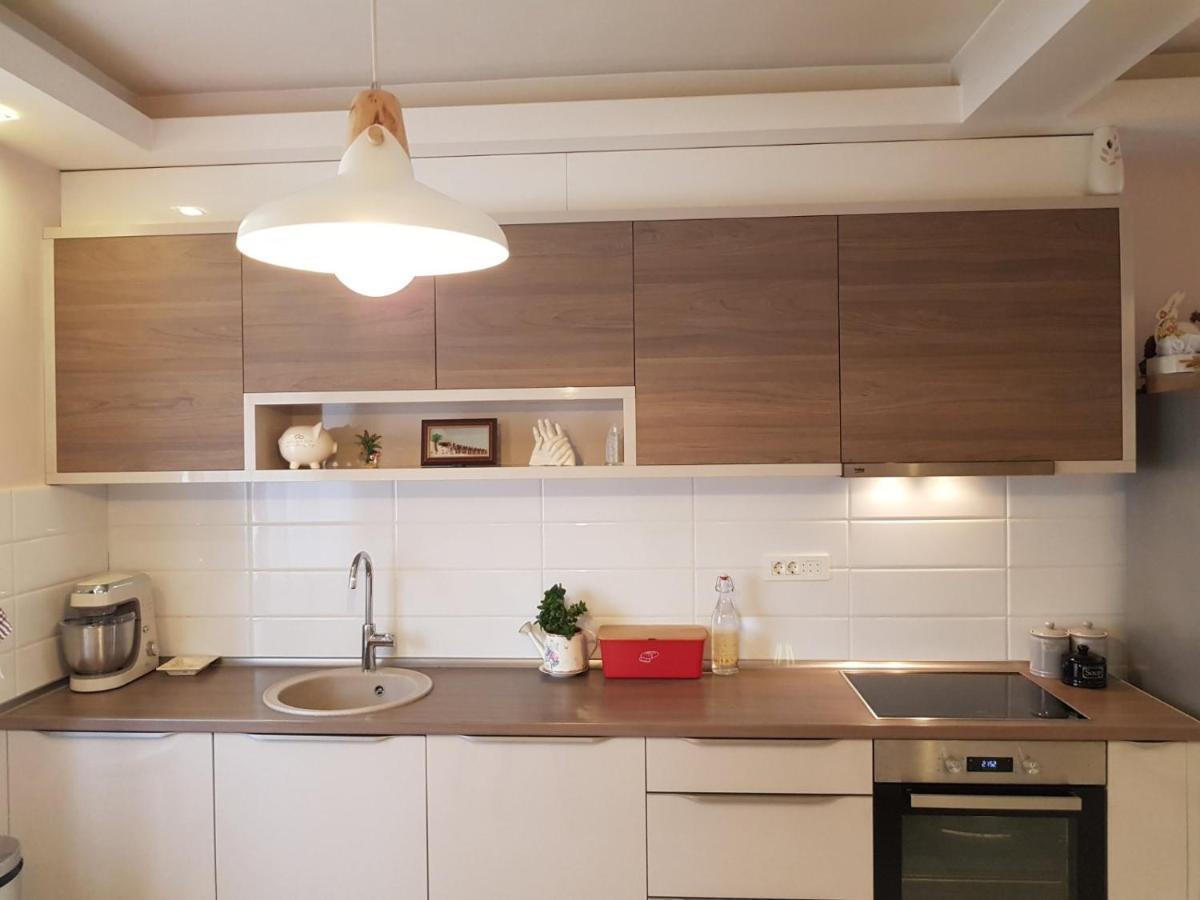 Modern Apartment Doris Kotor Ngoại thất bức ảnh