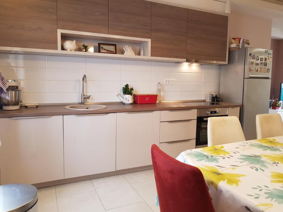 Modern Apartment Doris Kotor Ngoại thất bức ảnh