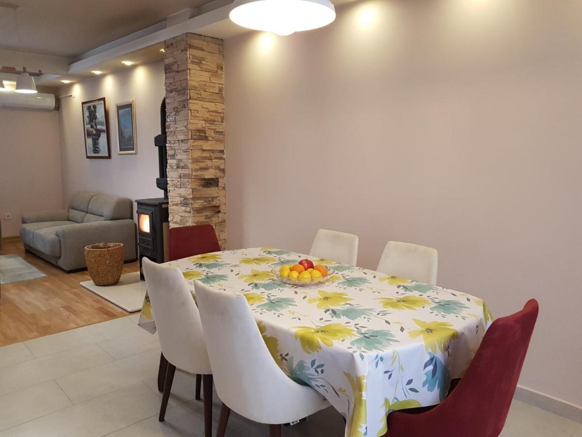 Modern Apartment Doris Kotor Ngoại thất bức ảnh